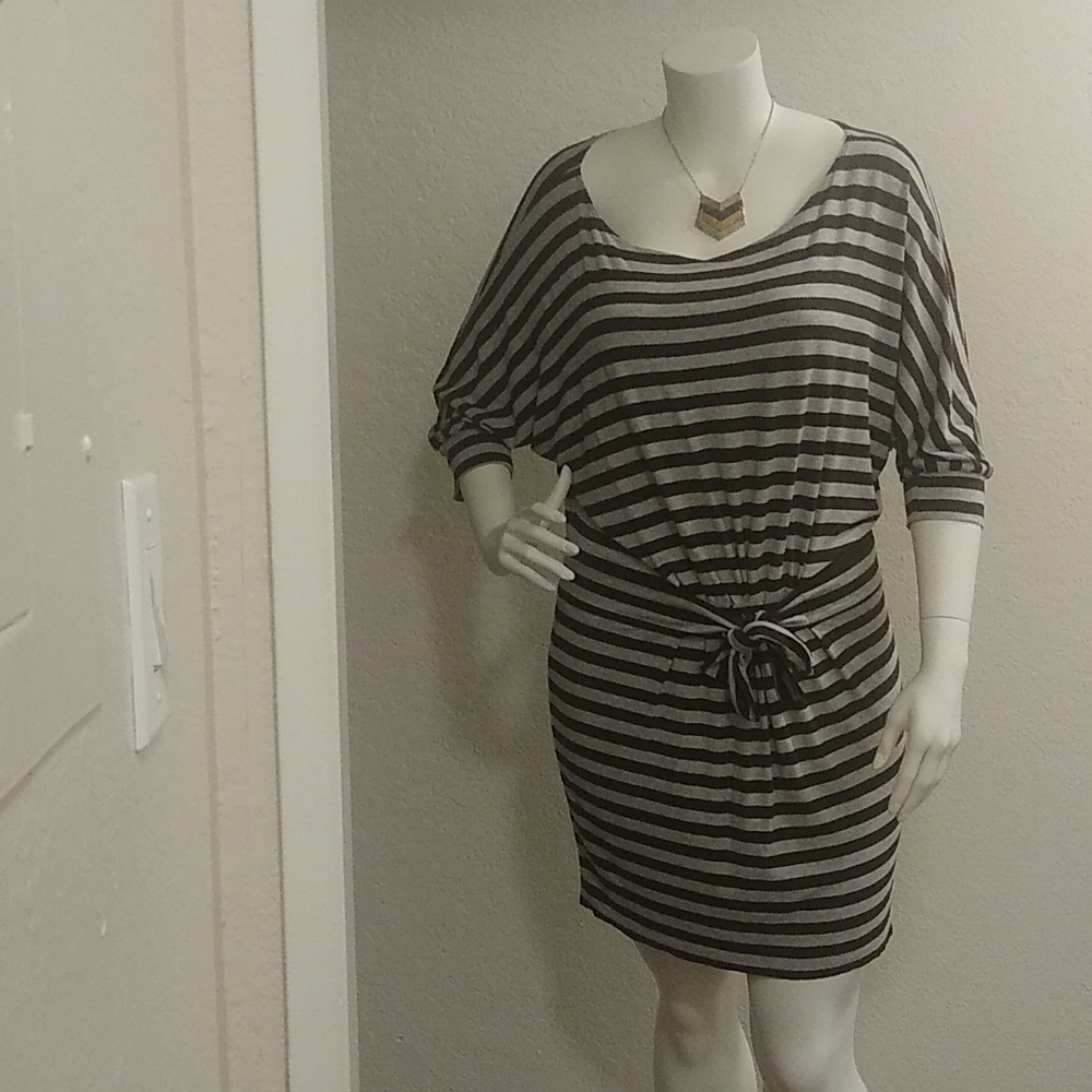 Vince Brown Gray 3/4 Sleeves Stripes Medium Mini Dress